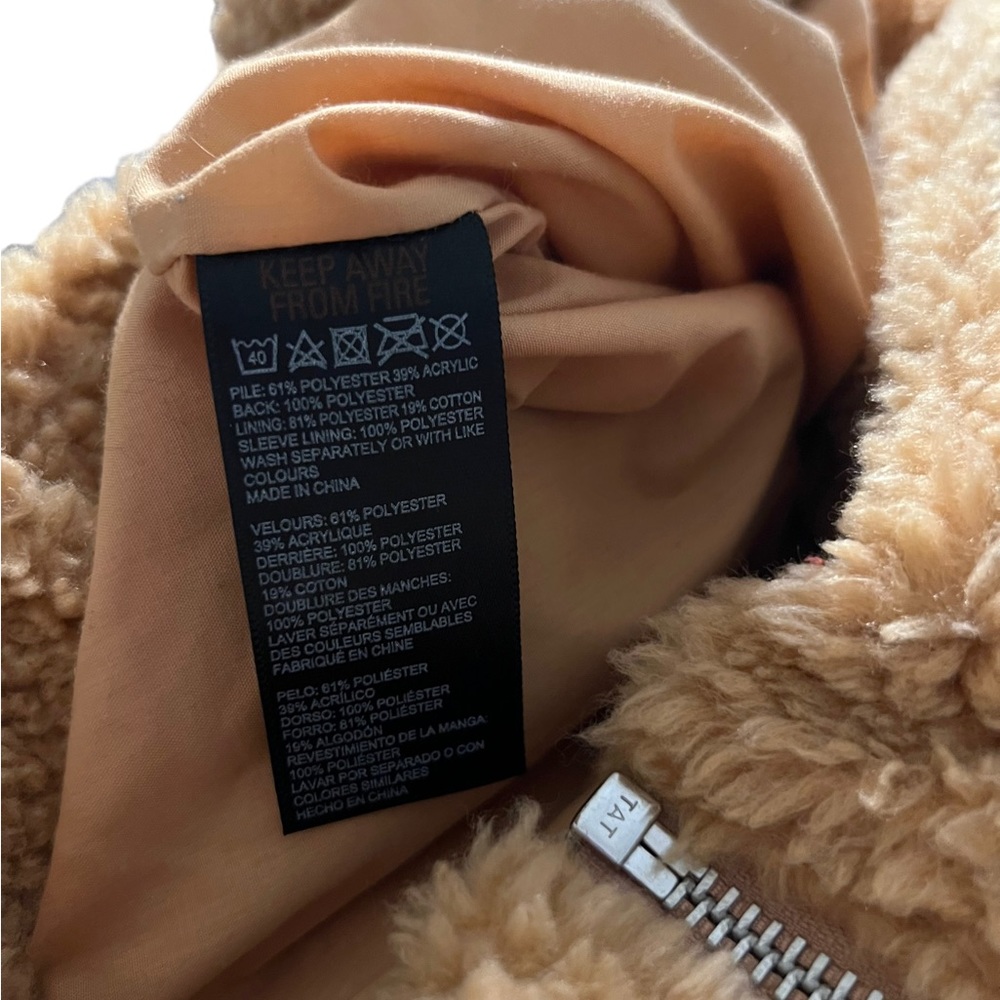 Urban Outfitters Teddy Jacket in Honey Women’s Size Medium - Picture 2 of 4
